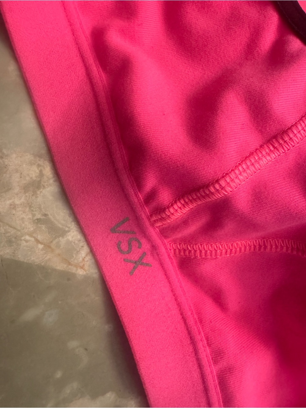 Victoria’s Secret: VSX Sport Bra (pink) 36B